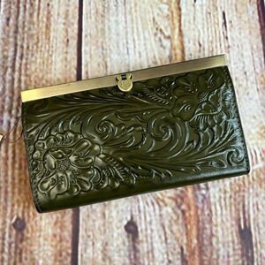 Patricia Nash Bundle Tooled Cauchy Wallet Olive Leather Brand New NWT